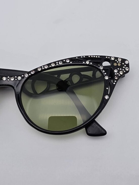 1950’s Black Rhinestone Frame G-15 Green Glass Lens Vintage Cat Eye Sunglasses main image 10